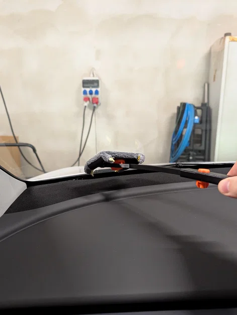 Dụng cụ lau kính chắn gió xe hơi - In 3D hoàn toàn! - Image 7