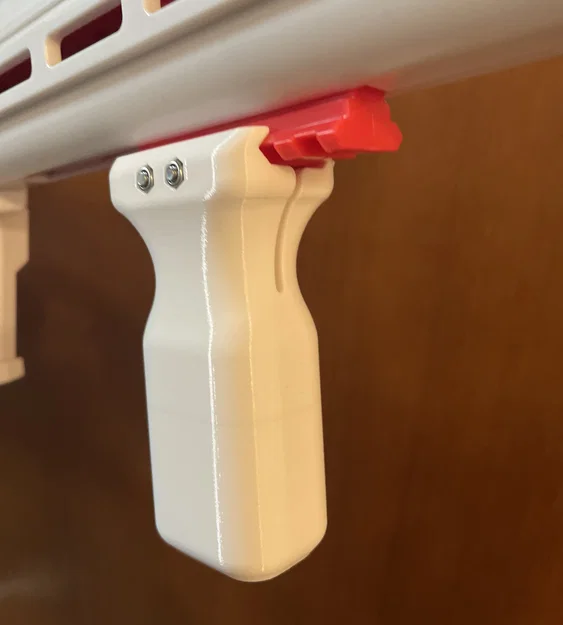 Tay cầm dọc chiến thuật kiểu "Magpul" cho rail RIS (Picatinny) (2 phiên bản) - Image 1