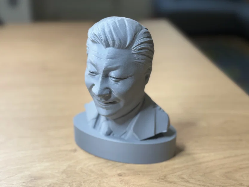 Tượng bán thân Tập Cận Bình - Image 1