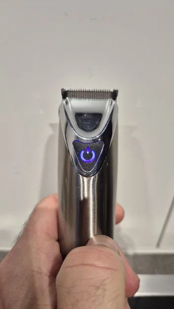 Nút bấm thay thế cho máy cạo râu Wahl - Image 1