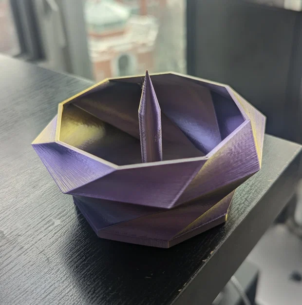 Gạt tàn Octo Weed có gai tháo rời - Image 1