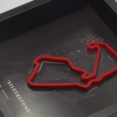 Khung Trưng Bày Mô Hình Đường Đua F1 Silverstone