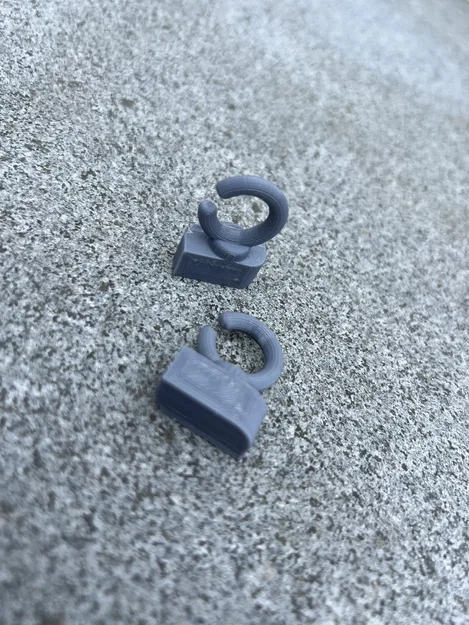 Móc treo cho mái hiên Thule Omnistor (gắn ngoài khe Keder) - Image 3