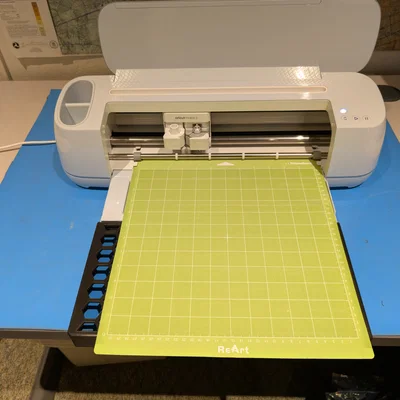 Giá đỡ tấm cắt (Mat Support) cho máy Cricut