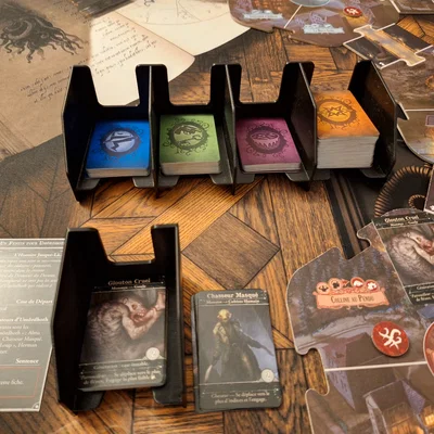 Bộ sưu tập Deck Holders cho thẻ bài và board game