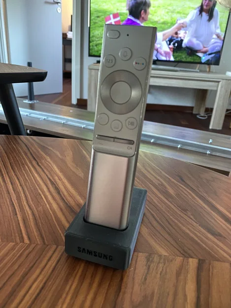 Đế dựng điều khiển TV Samsung (Samsung TV Remote Holder) in 3D - Image 1