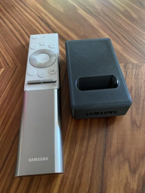 Đế dựng điều khiển TV Samsung (Samsung TV Remote Holder) in 3D - Image 2