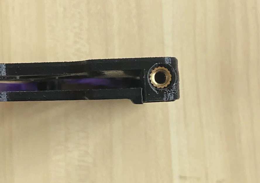 Tấm ốp lưng gắn Threaded Insert cho: Wallie - Ví Lever Action nâng cao - Image 2