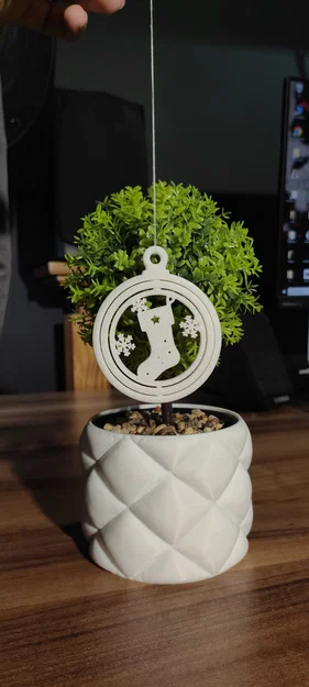 Đồ trang trí Giáng sinh xoay (cắt hình chiếc vớ) - Image 3