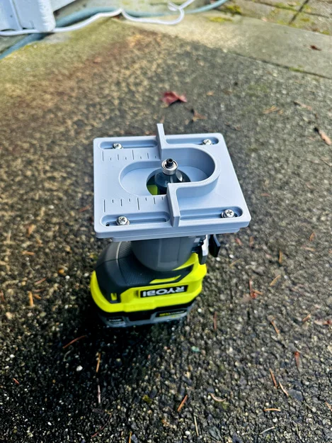 Ryobi Compact Router - Thước dẫn hướng 4" Sliding Bevel - Image 3