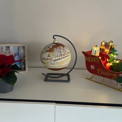 Kệ trưng bày đồ trang trí Giáng sinh