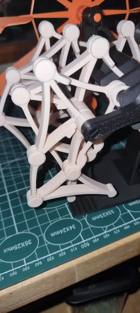 Easy Strandbeest - Bản tùy chỉnh khớp chân - Image 1