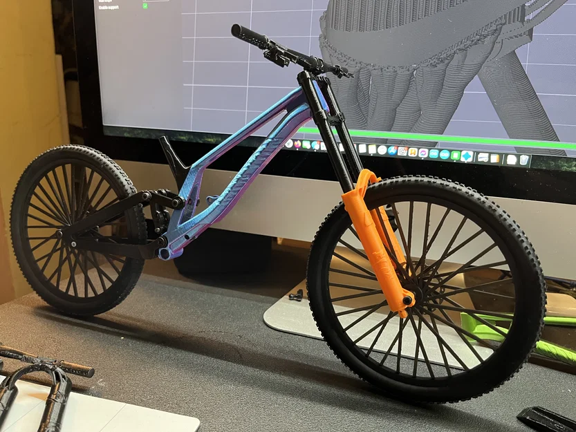 YT Tues - Mô hình xe đạp Downhill thu nhỏ - Image 13