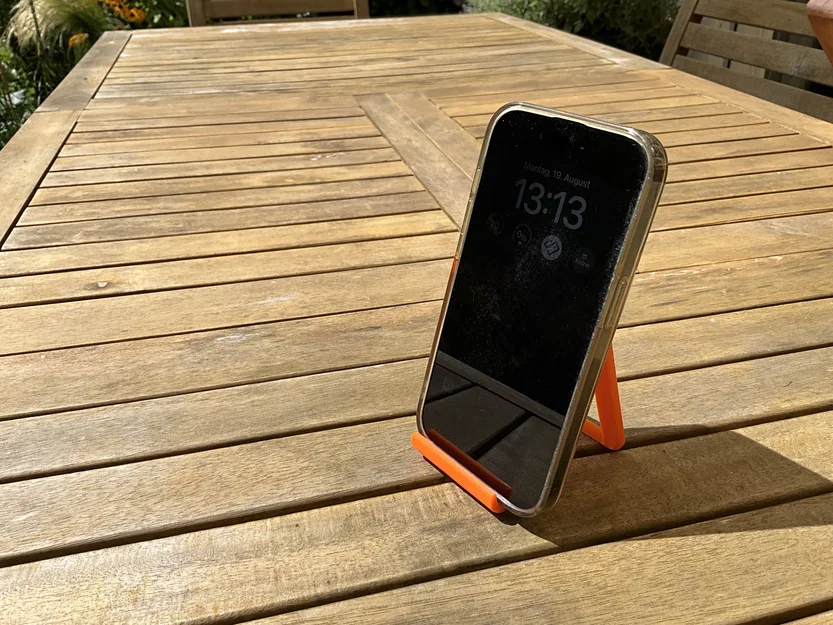 Giá đỡ điện thoại hoặc máy tính bảng có thể gấp gọn - Image 3