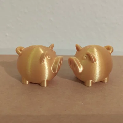 Chú Heo Con May Mắn: Čunčo, Chrochta, Pigglet, Oinky