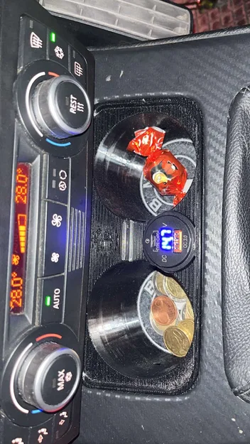 Giá để cốc BMW E90 E91 E92 E93 có lỗ cắm tẩu thuốc - Image 4