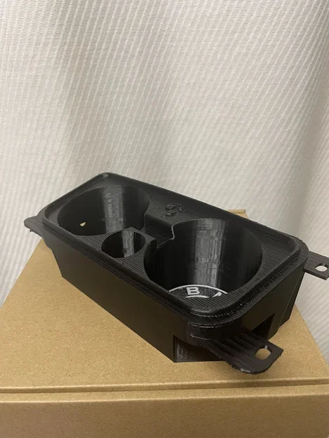 Giá để cốc BMW E90 E91 E92 E93 có lỗ cắm tẩu thuốc - Image 7