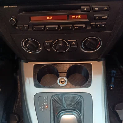 Khay đựng cốc cho BMW E90/E91 - Phụ kiện tiện ích in 3D