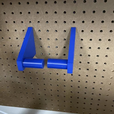 Giá Treo Khăn Giấy Cho Bảng Pegboard - Gọn Gàng Cho Xưởng Làm Việc