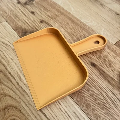 Mini Dust Pan: Xẻng hốt rác mini tiện dụng cho bàn làm việc