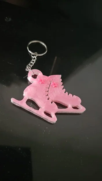 Móc khóa giày trượt băng 3D - Món quà tuyệt vời cho người đam mê - Image 1