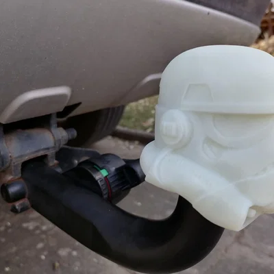Nắp bảo vệ móc kéo xe hơi hình mũ Stormtrooper