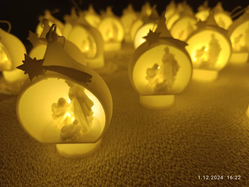 Mẫu in 3D quả cầu Giáng sinh hang đá có khe đặt nến LED - Image 3