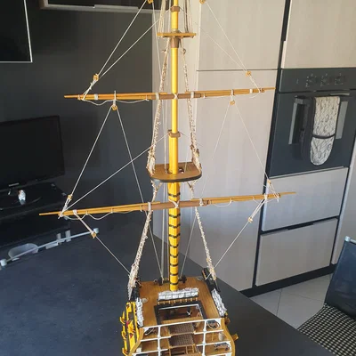 Mô hình mặt cắt tàu HMS Victory