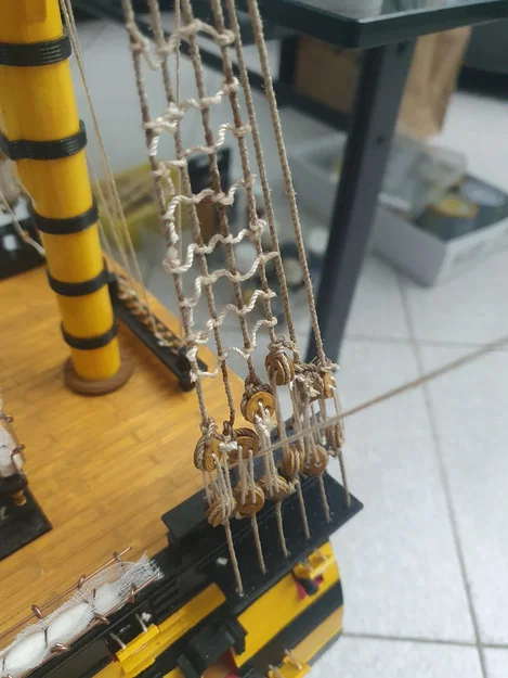 Mô hình mặt cắt tàu HMS Victory - Image 4