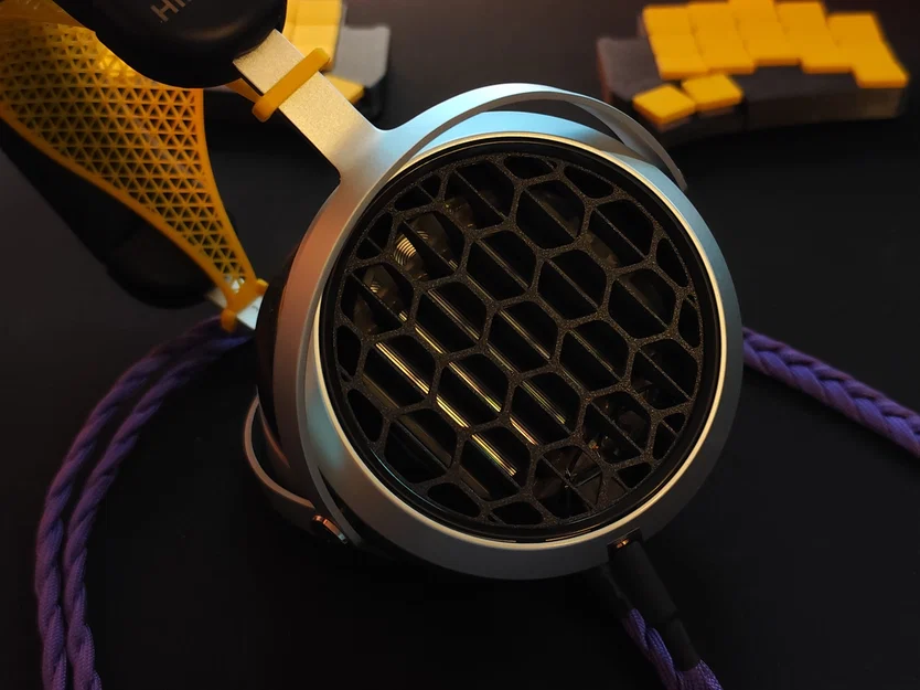 Mặt lưới tổ ong (Grills) cho tai nghe Hifiman HE400SE - Image 2