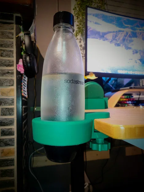Giá đỡ kẹp bàn cho chai SodaStream - Image 1