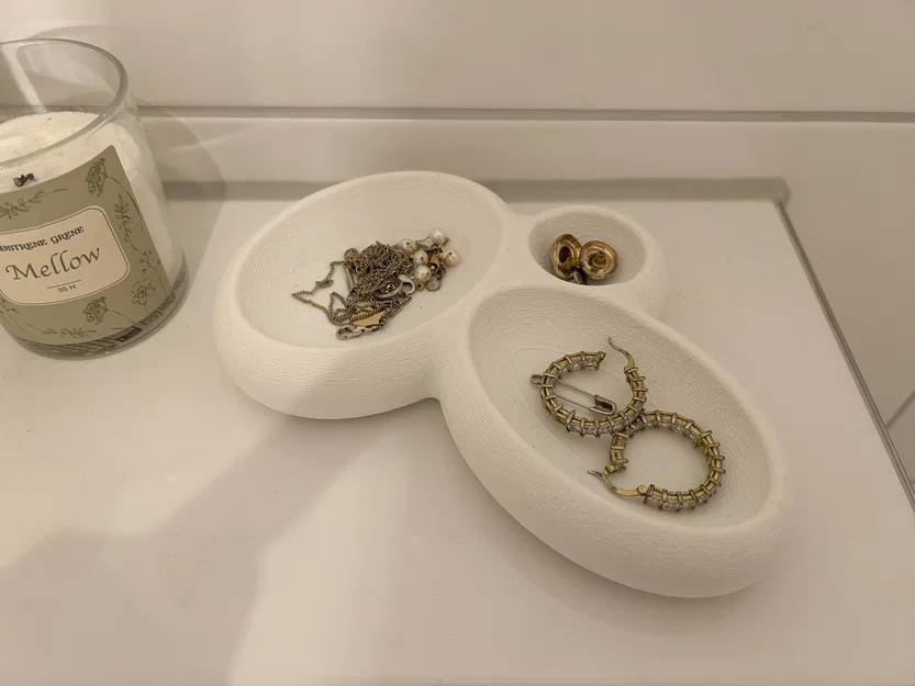 Khay Đựng Trang Sức 3 Ngăn Tinh Tế - Mẫu In 3D Tiện Dụng - Image 1