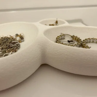 Khay Đựng Trang Sức 3 Ngăn Tinh Tế - Mẫu In 3D Tiện Dụng