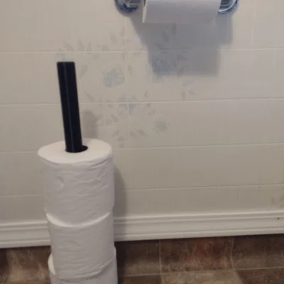 Giá treo giấy vệ sinh thông minh