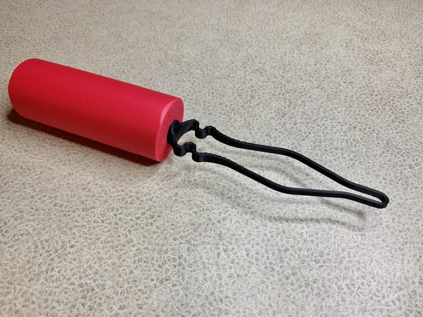 Dụng cụ hỗ trợ cài nút áo (Button hook) - Image 2