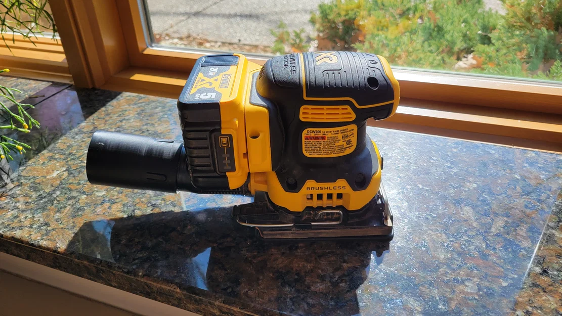 Adapter hút bụi xoay kèm chốt chặn cho máy DeWalt DCW200 - Image 2