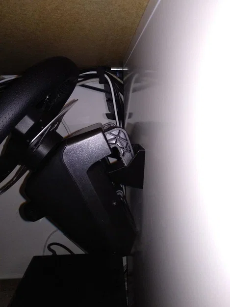 Giá treo tường cho vô lăng Logitech G29/G920/G27/G27 - Image 1