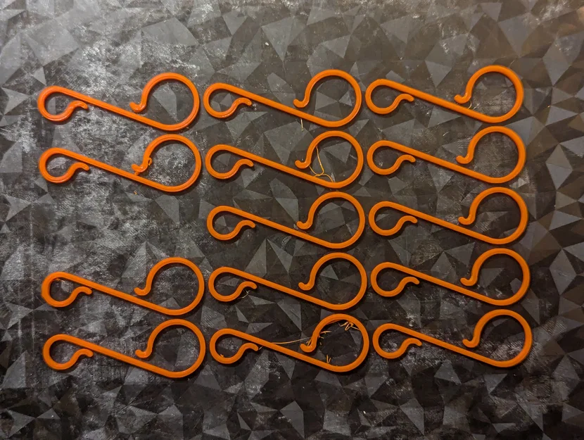 Móc treo đồ trang trí cây thông Noel in 3D tiện lợi - Image 3