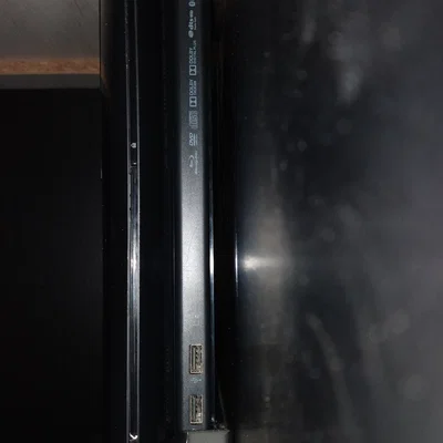 Ngàm treo tường PS3 Super Slim: Giải pháp tối ưu không gian gaming