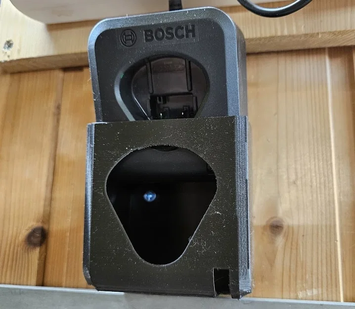 Giá treo tường cho sạc pin Bosch 12V / Dremel (GAL 12V-20) - Image 1