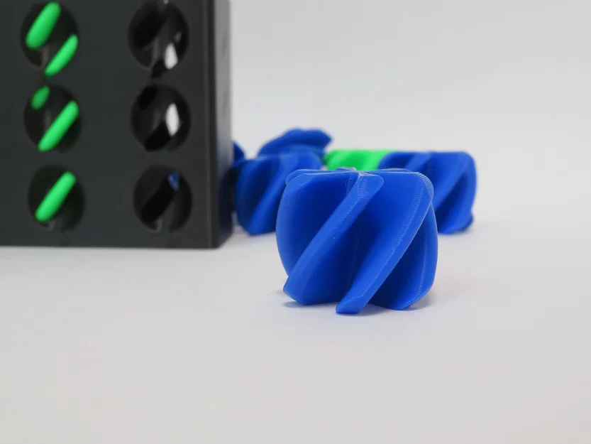 Passthrough Tic Tac Toe (Cùng một sự thay đổi thú vị) - Image 8