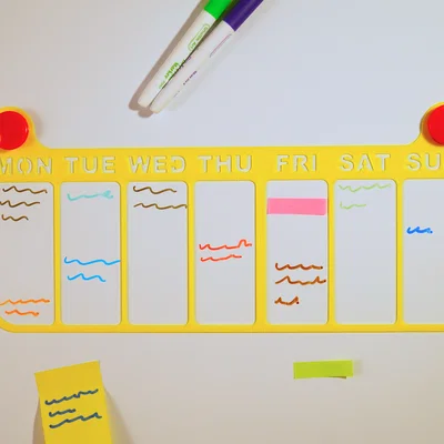 Bảng kế hoạch công việc hàng tuần in 3D tiện lợi (Whiteboard Schedule)