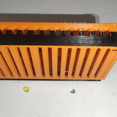 Hộp nhỏ đựng hạt hút ẩm cho máy sấy nhựa