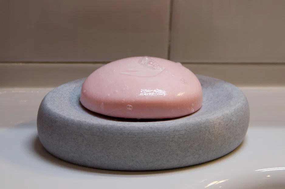 Khay đựng xà phòng có thể lật ngược + Ống cắm bàn chải - Image 1