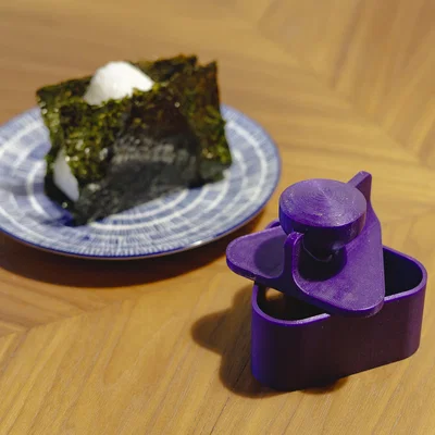 Khuôn Ép Cơm Nắm Onigiri (Onigiri Rice Ball Press Mould)