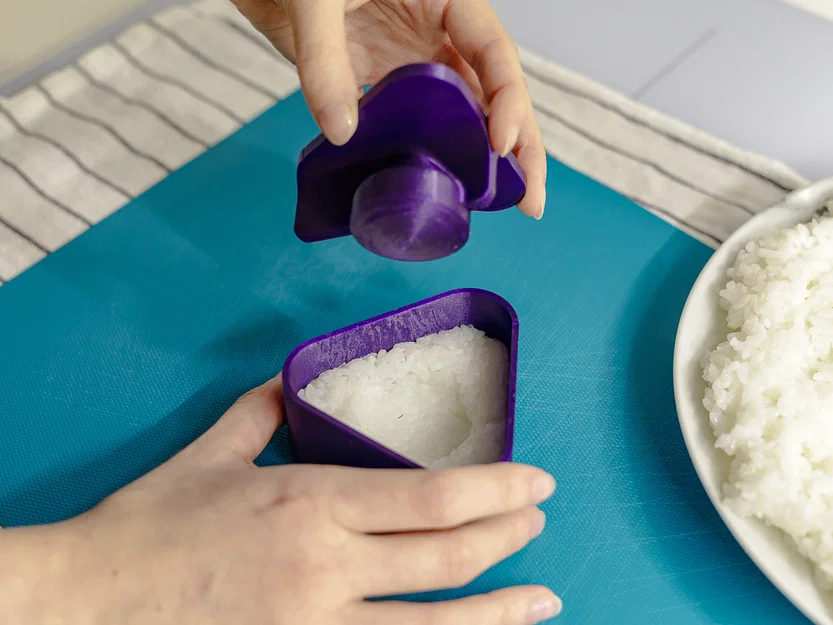 Khuôn Ép Cơm Nắm Onigiri (Onigiri Rice Ball Press Mould) - Image 8
