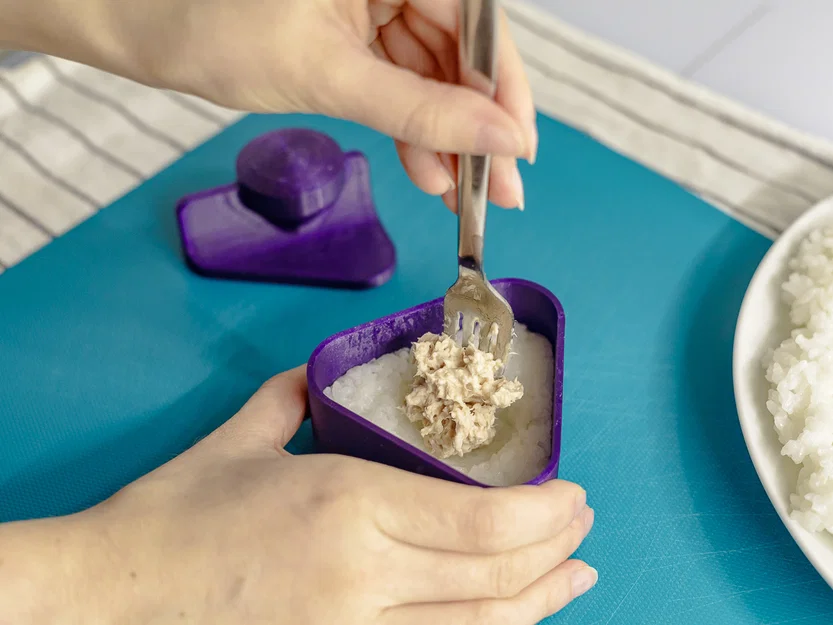 Khuôn Ép Cơm Nắm Onigiri (Onigiri Rice Ball Press Mould) - Image 9