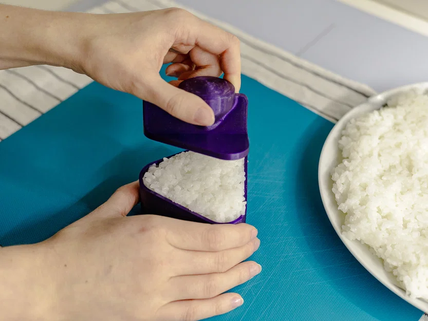 Khuôn Ép Cơm Nắm Onigiri (Onigiri Rice Ball Press Mould) - Image 11