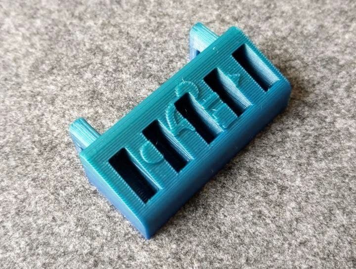 Khay Đựng USB Gắn Bảng Treo IKEA SKÅDIS Gọn Gàng - Image 2