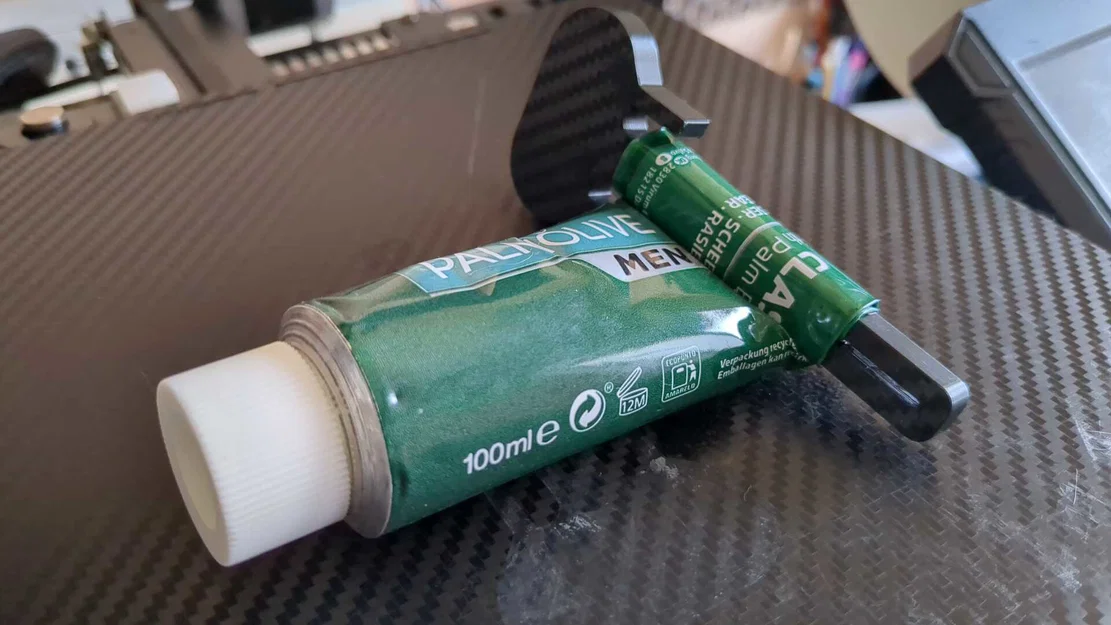 Dụng cụ nặn kem đánh răng 3D tiện lợi tiết kiệm - Image 1